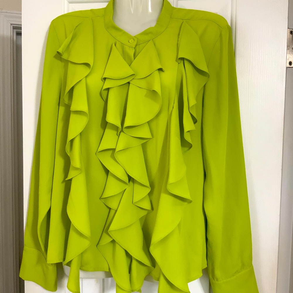 LUXE MODE LIME TOP. SIZE- M